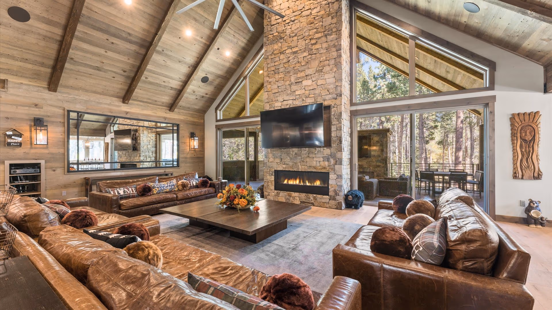 LocalLuxe living room